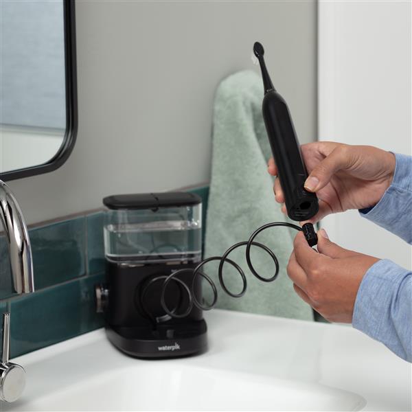Disconnecting the Flossing Toothbrush - Sonic-Fusion 2.0 SF-04 Black