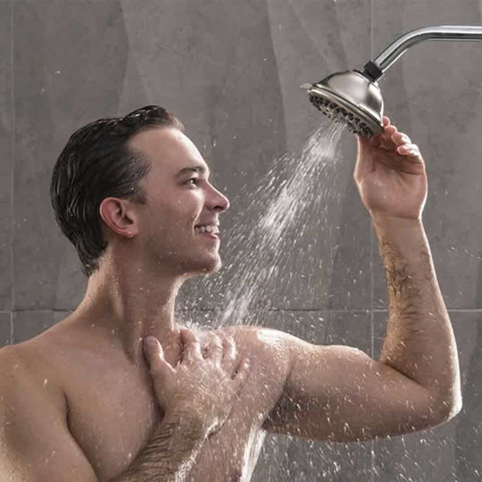 Pommeau de douche réglable de pression de douche de mode de pommeau de douche de 360 ​​degrés économiseuse deau réglable de pommeau de douche avec le bouton darrêt 