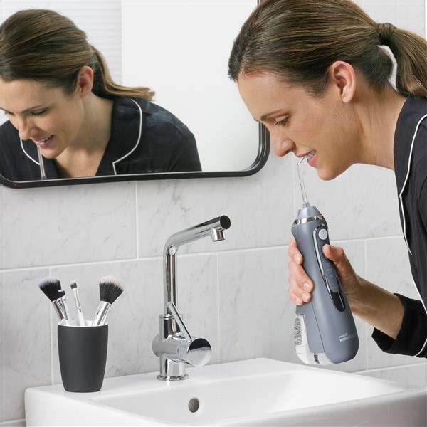 Using WP-567 Modern Gray Cordless Advanced Water Flosser